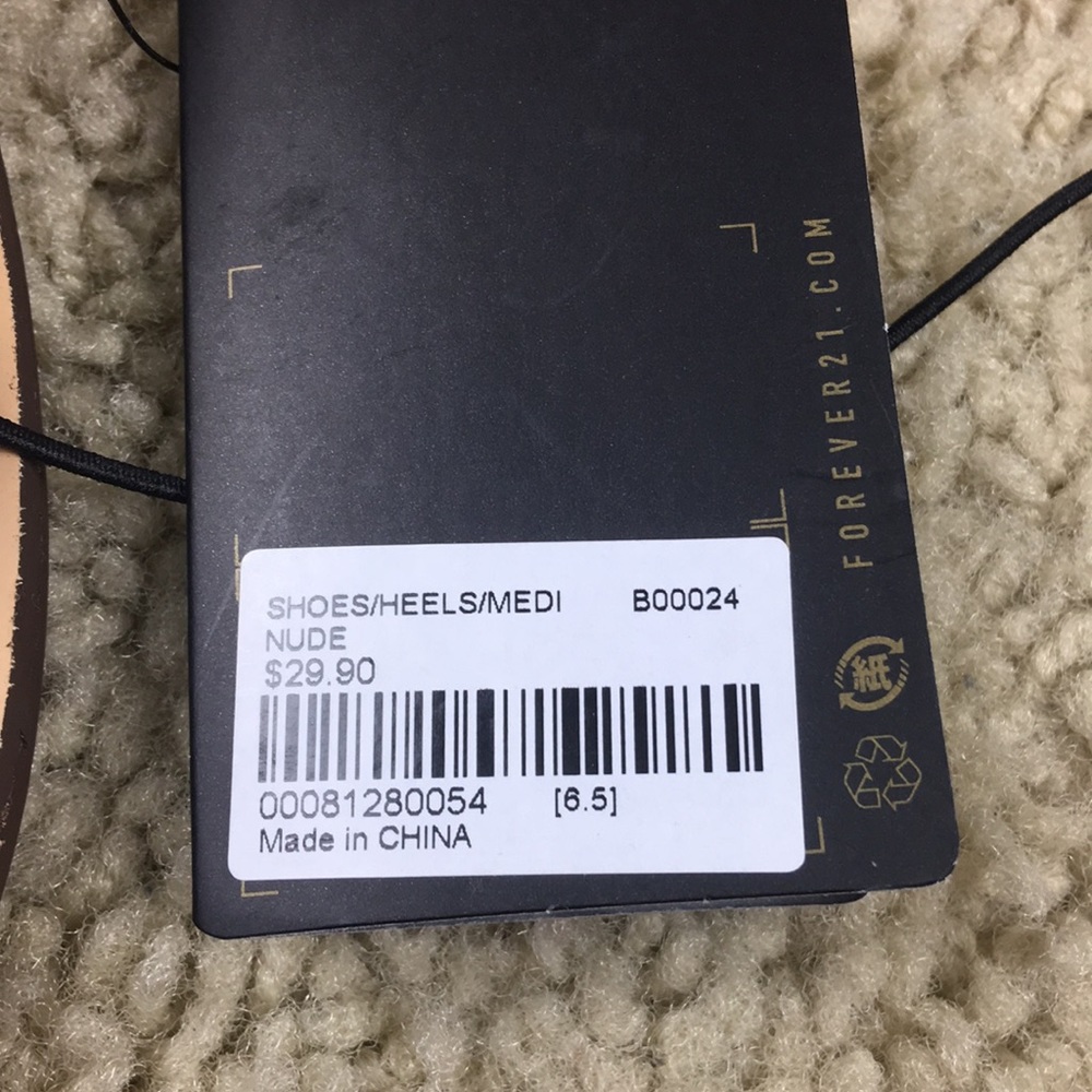 Forever 21 Nude Sandal Heels Shoes Size 6.5 - Picture 3 of 7